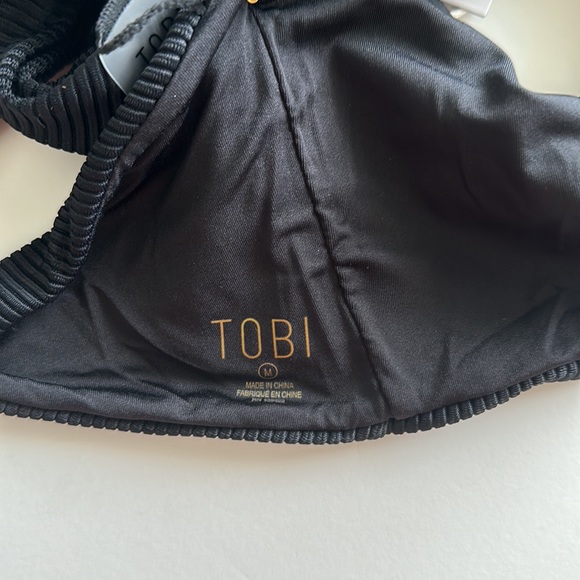 TOBI swim bikini top Black off the shoulder front knot tie size Medium NWT - Picture 11 of 12